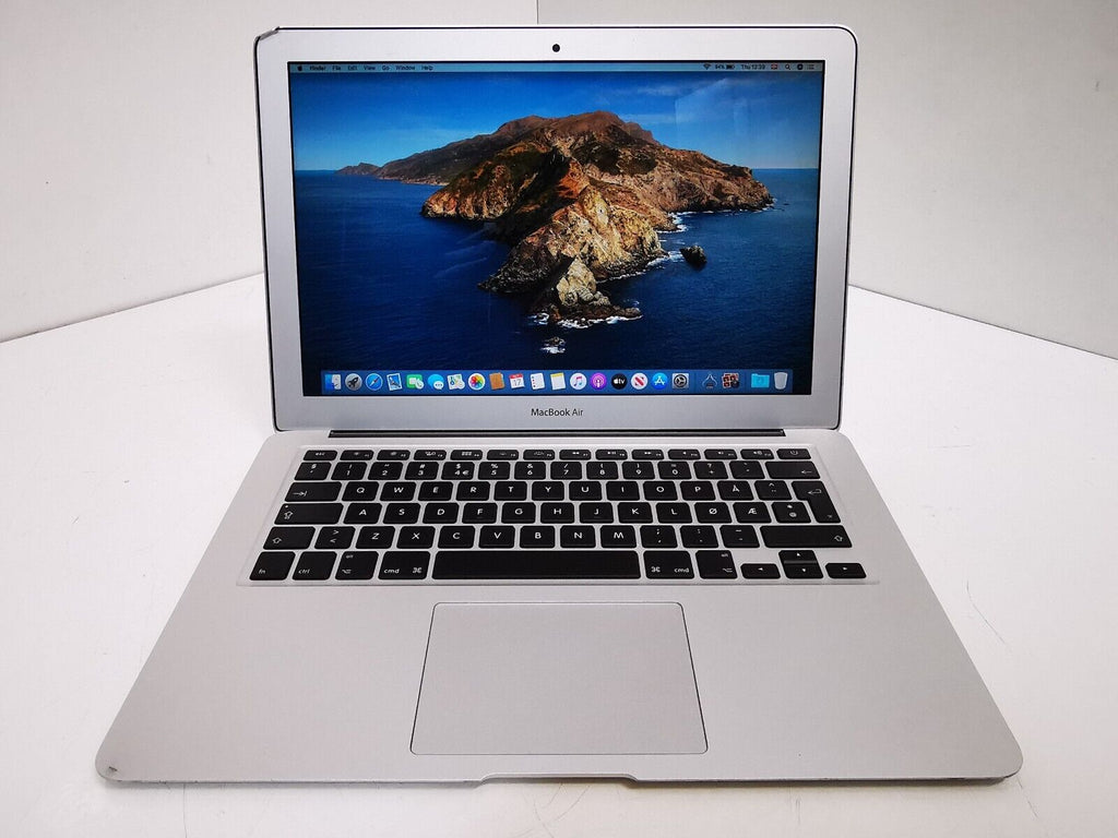 Apple MacBook Air (Early 2014) - Intel i5/4GB RAM/128GB SSD/Catalina - Norwegian