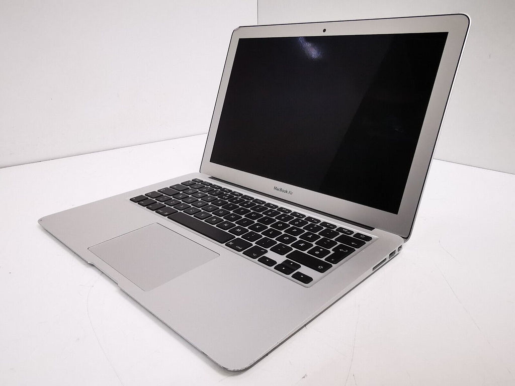 Apple MacBook Air (Early 2014) - Intel i5/4GB RAM/128GB SSD/Catalina - Norwegian