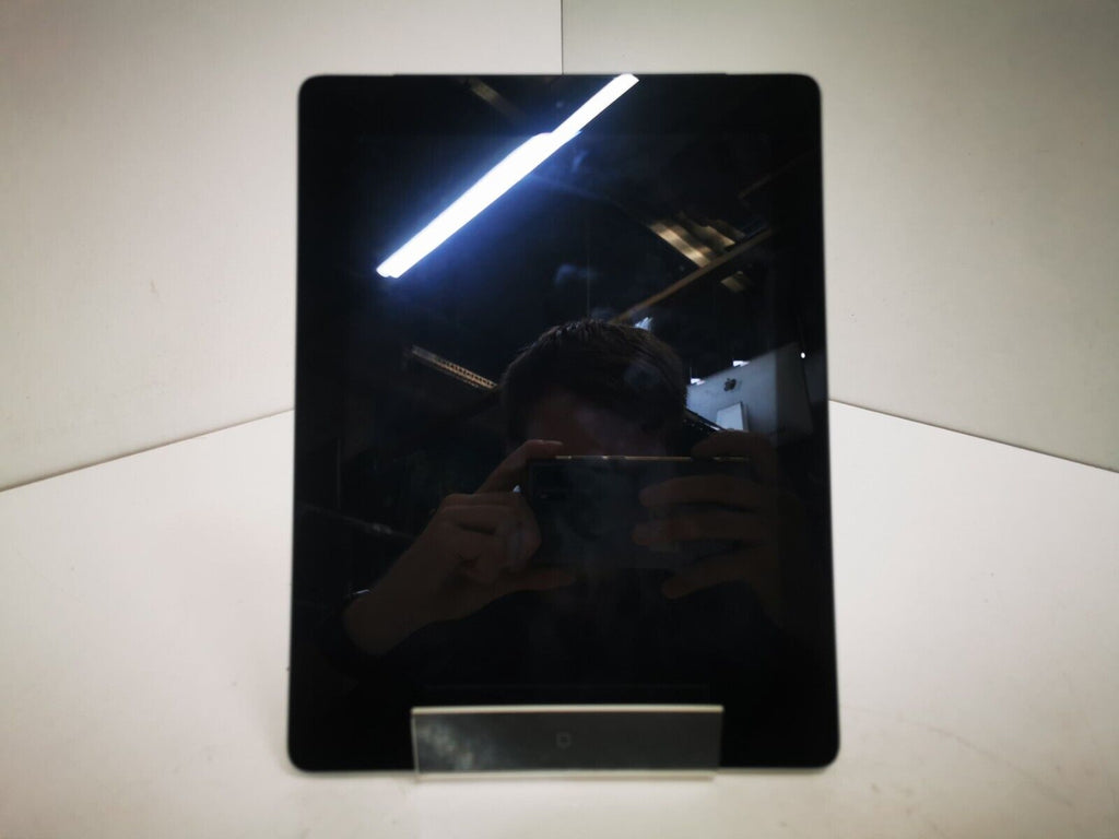 Apple iPad 4th Gen (A1460) - Space Grey / 9.7