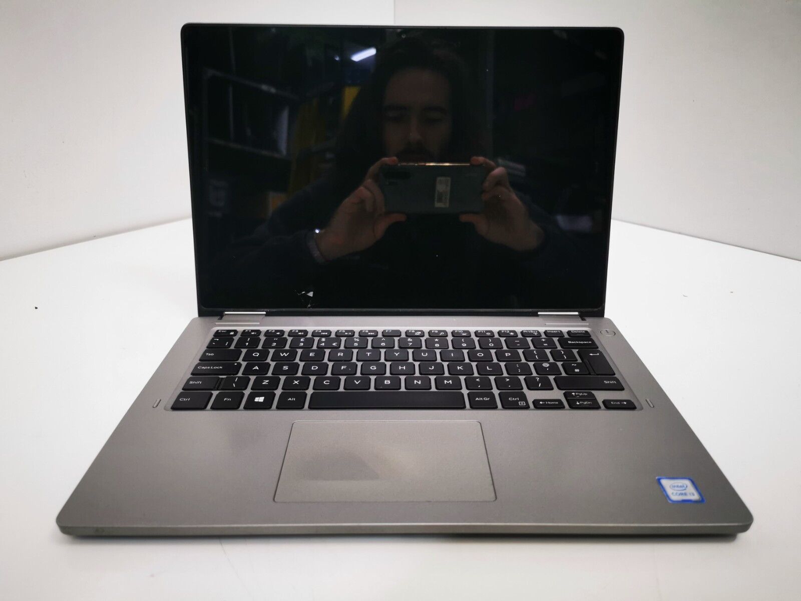 Dell Latitude 3310 2in1 13" Laptop - 8th Gen i3/8GB RAM/128GBGB SSD Cracked Srcn