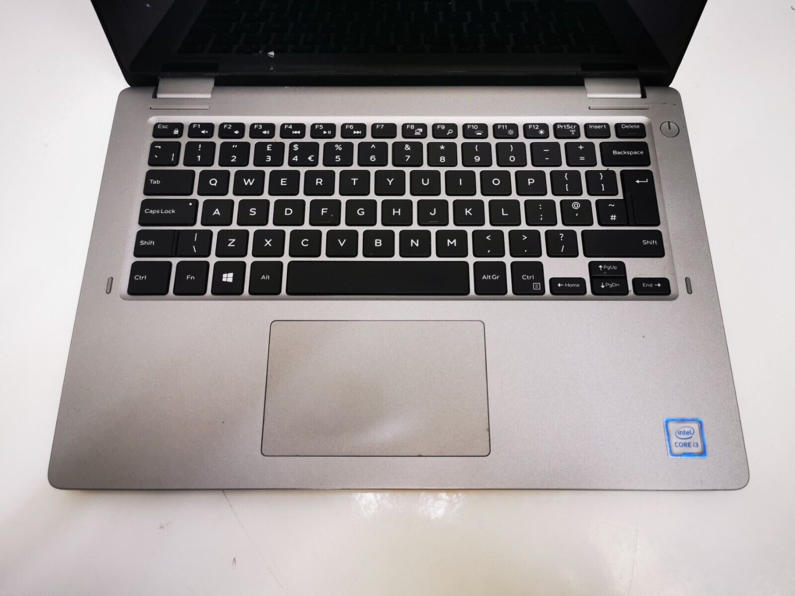 Dell Latitude 3310 2in1 13" Laptop - 8th Gen i3/8GB RAM/128GBGB SSD Cracked Srcn