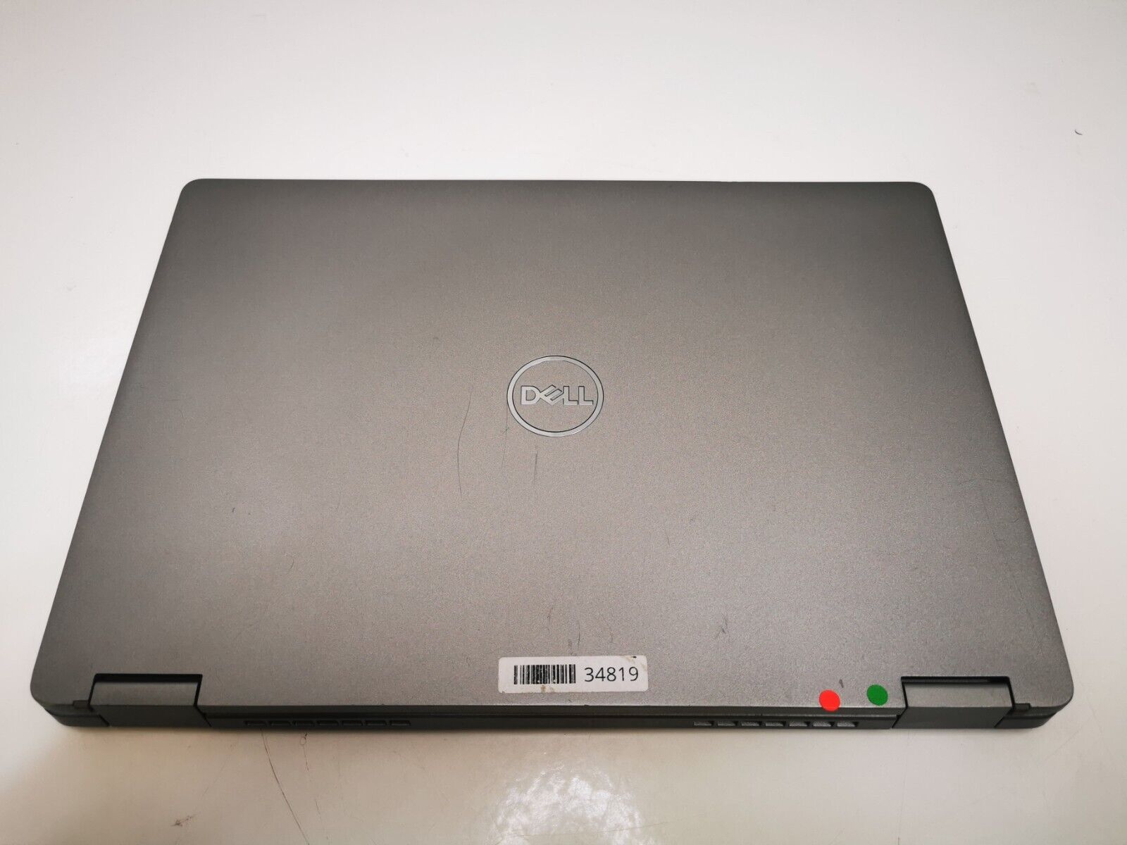 Dell Latitude 3310 2in1 13" Laptop - 8th Gen i3/8GB RAM/128GBGB SSD Cracked Srcn