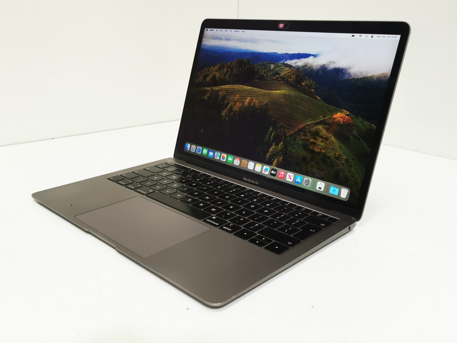 Apple MacBook Air (2018) 13" - Intel i5 / 8GB RAM / 128GB SSD / macOS Sonama