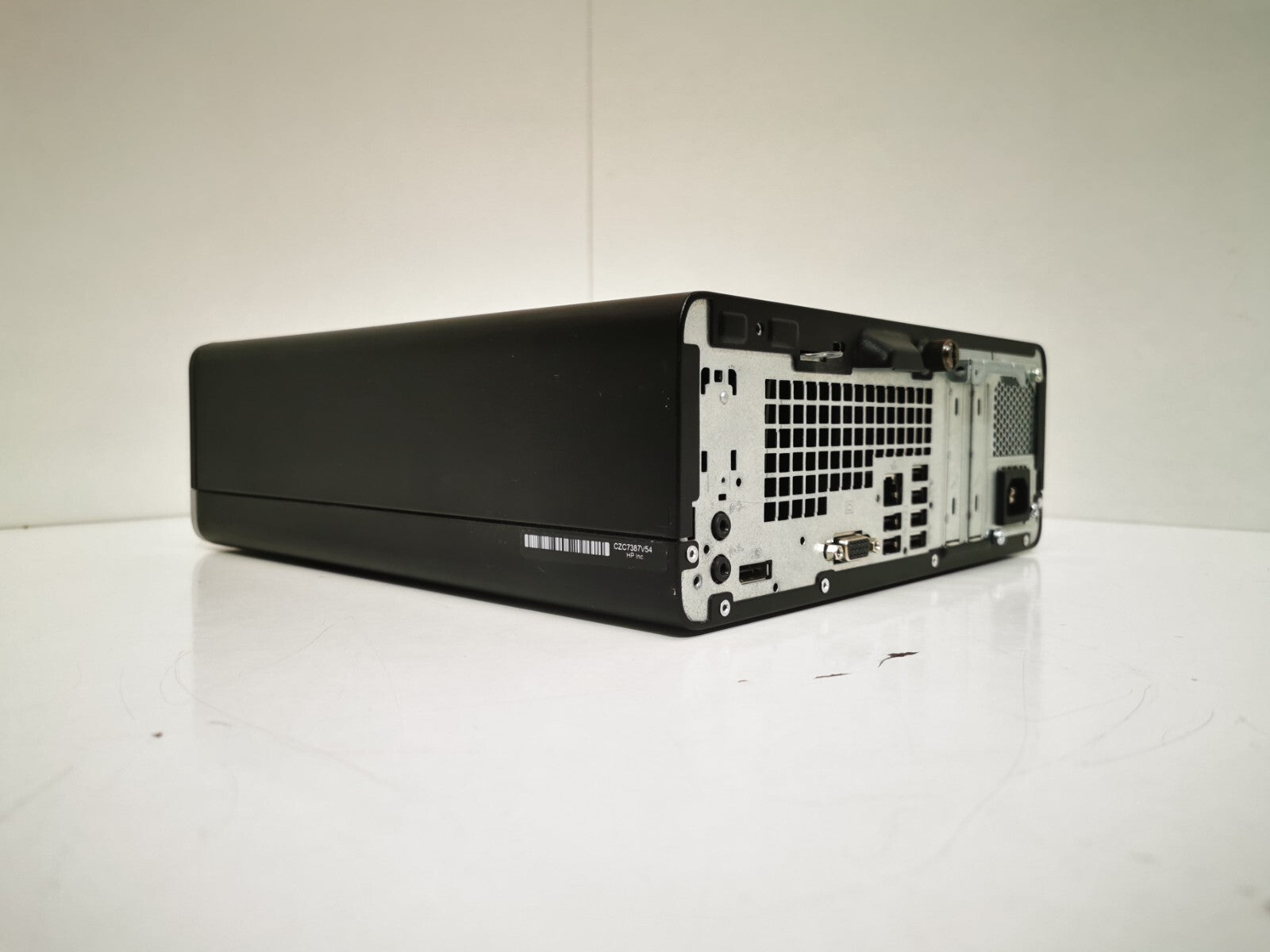 HP ProDesk 400 G4 SFF PC - 7th Gen i3 / 8GB RAM / 250GB SSD / Windows 11 Pro