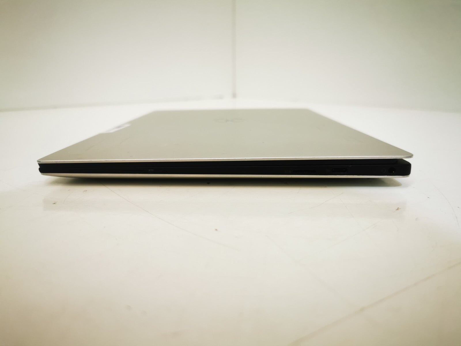 Dell XPS 13 (7390) 13" Laptop - 10th Gen i7/16GB RAM/512GB NVMe SSD/Win 11 Pro