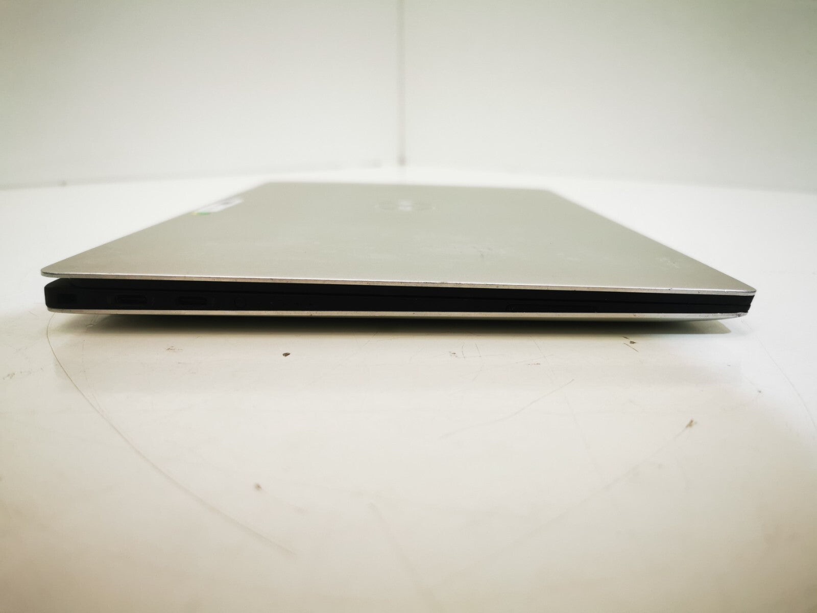 Dell XPS 13 9380 13" Laptop - 8th Gen i7/16GB RAM/512GB NVMe SSD/Win 11 Pro