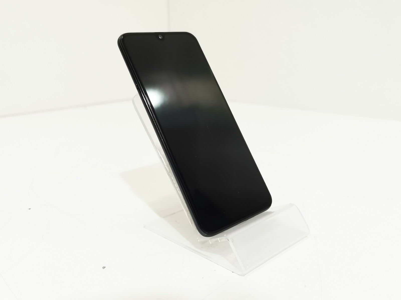 Samsung Galaxy A40 (SM-A405FN) - Black / 5.9