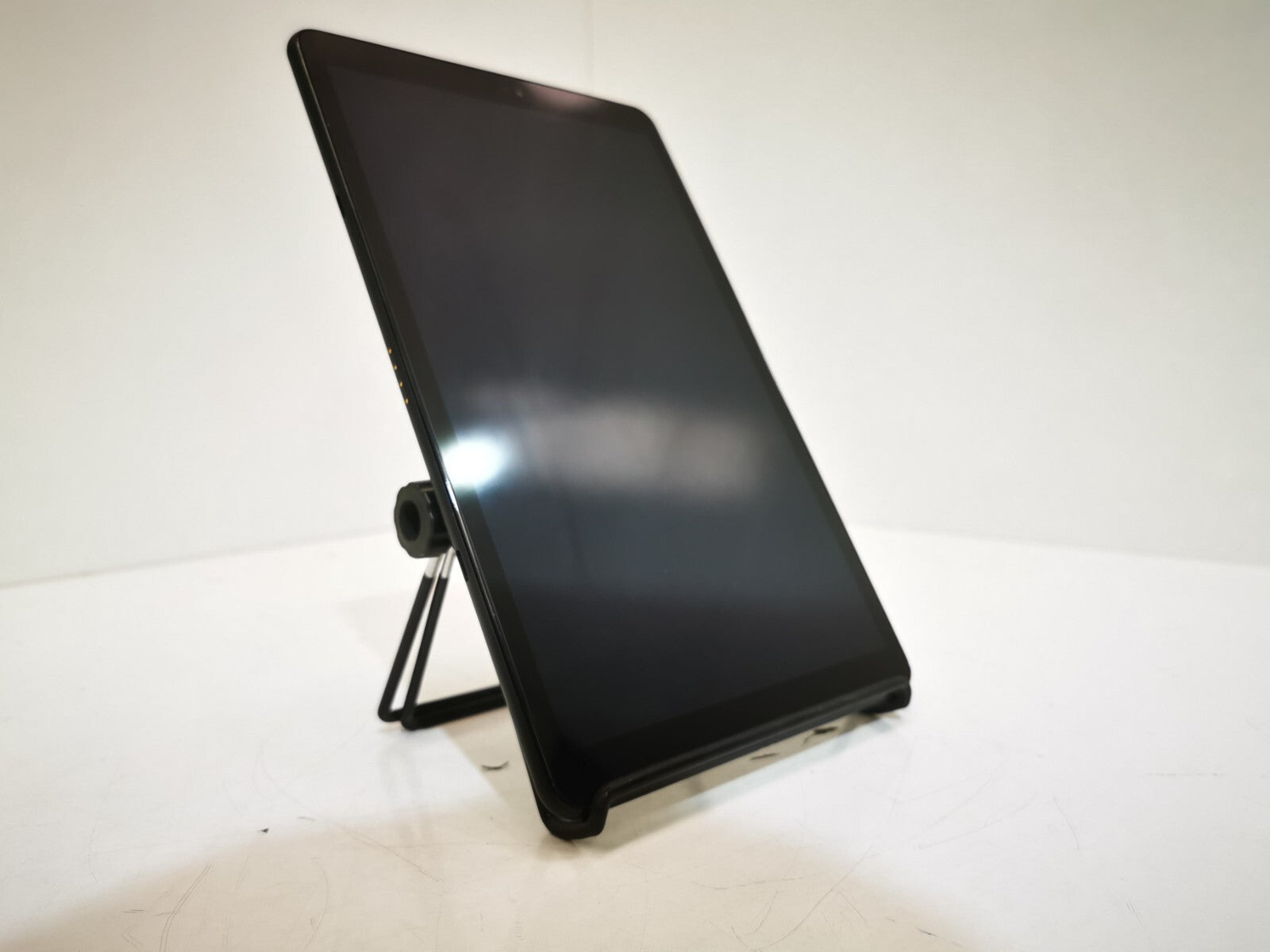 Samsung Galaxy Tab A (SM-T590) (2018) - Black / 10.5" / 32GB / Android 10