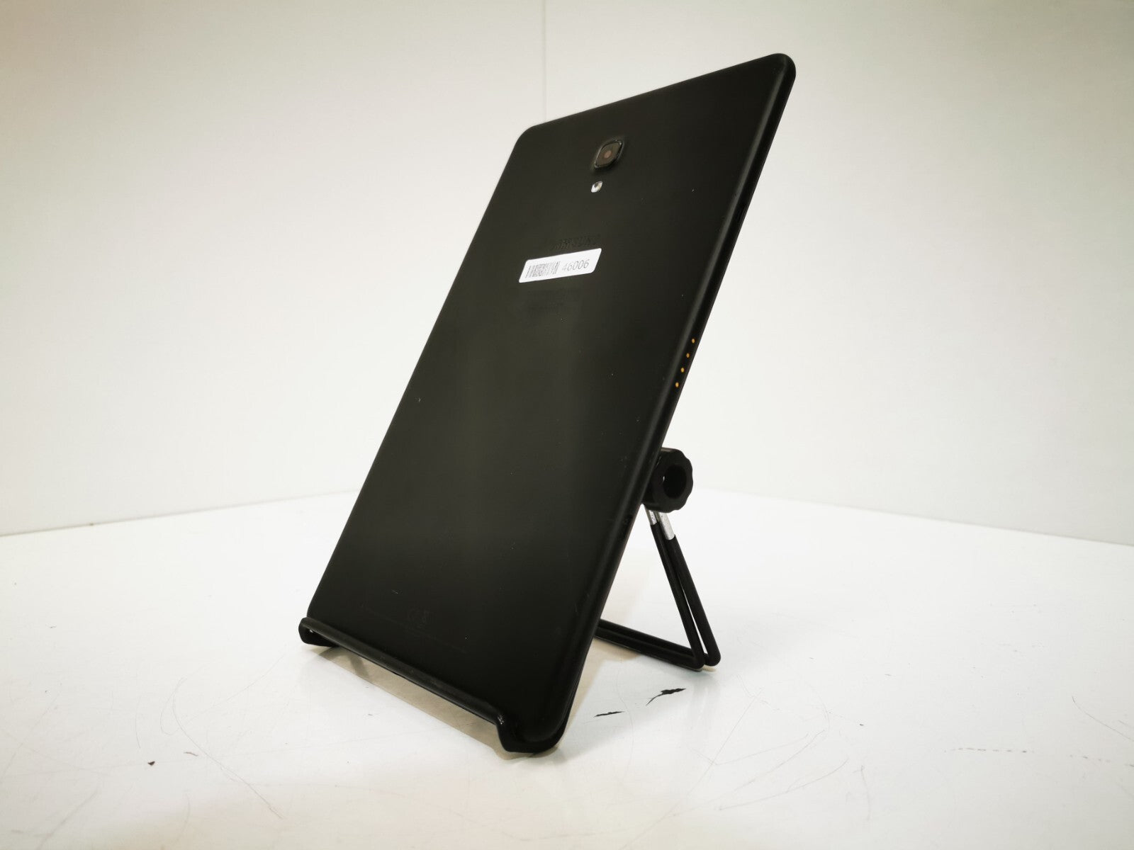 Samsung Galaxy Tab A (SM-T590) (2018) - Black / 10.5" / 32GB / Android 10