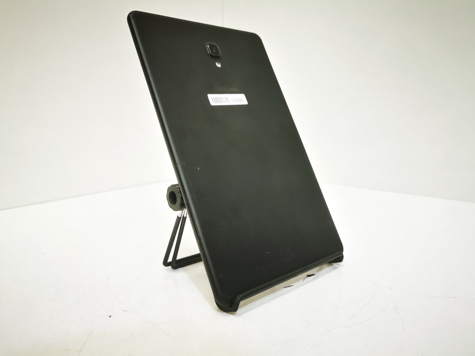 Samsung Galaxy Tab A (SM-T590) (2018) - Black / 10.5" / 32GB / Android 10