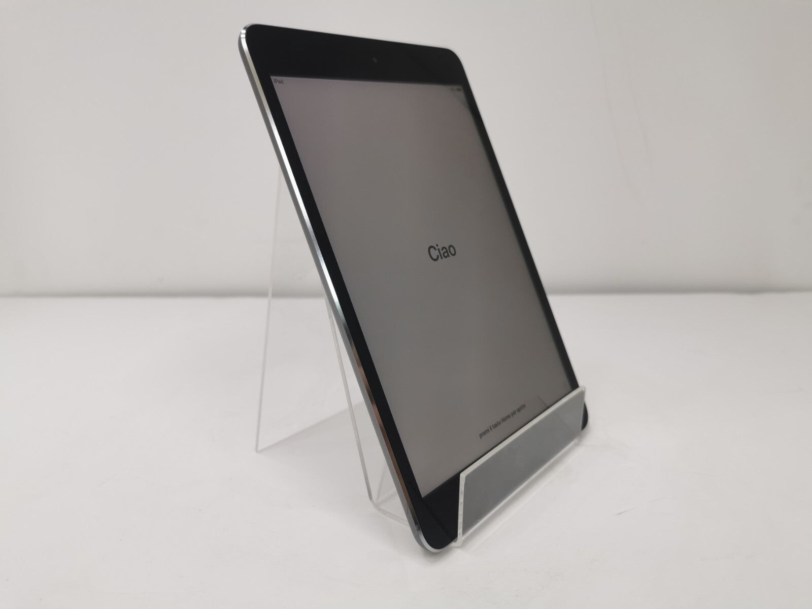 Apple iPad Mini 2 - 7.9" / Space Gray / 16GB / iOS 12 - UK