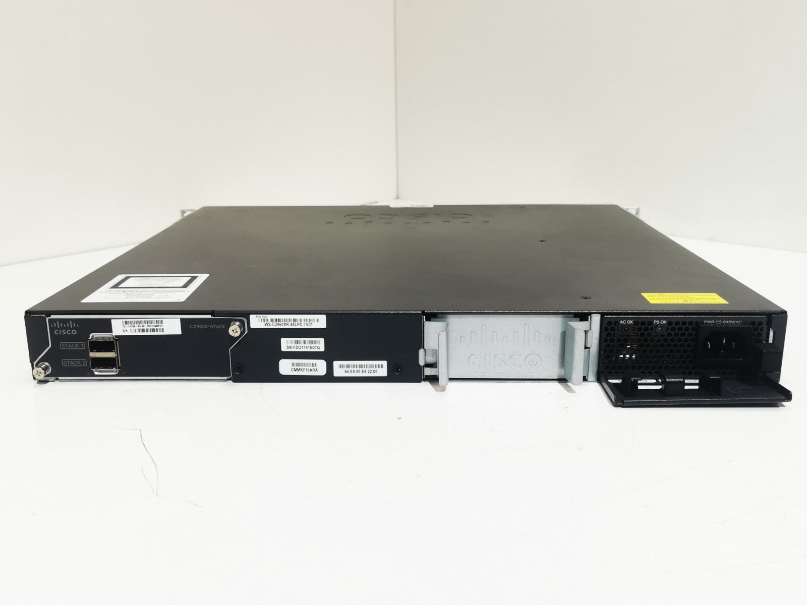 Cisco WS-C2960XR-48LPD-I  48-Port  Gigabit Switch - C2960X-Stack -  10GBE Uplink