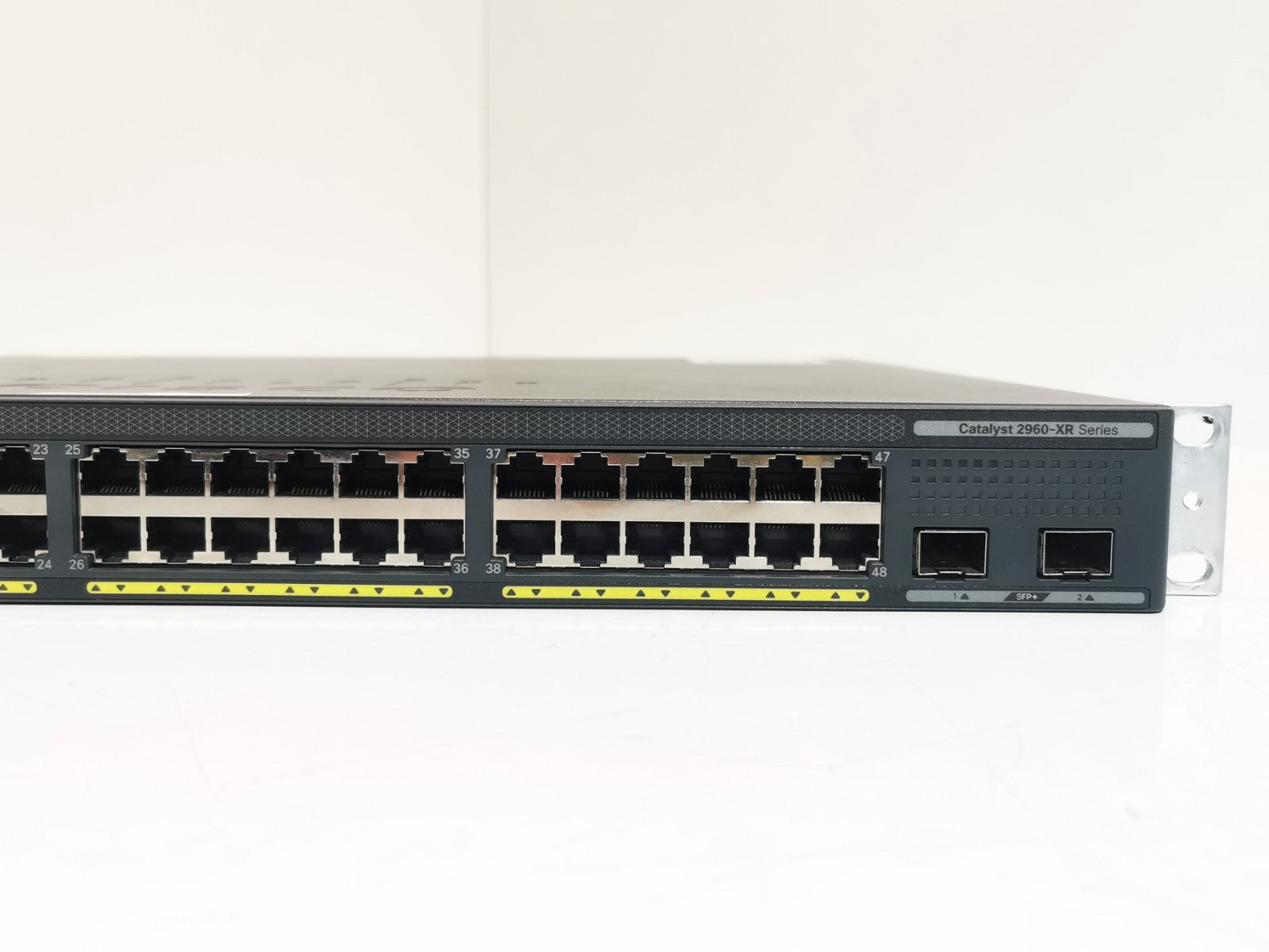 Cisco WS-C2960XR-48LPD-I  48-Port  Gigabit Switch - C2960X-Stack -  10GBE Uplink