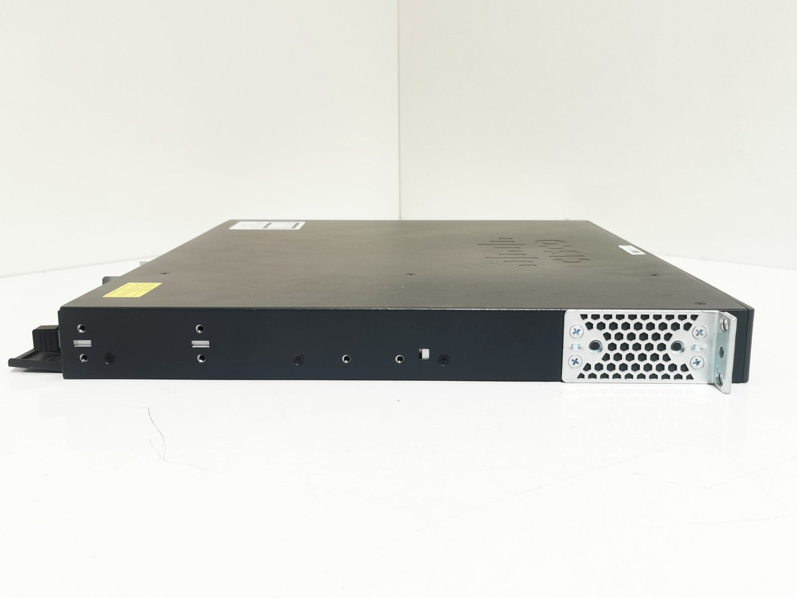 Cisco WS-C2960XR-48LPD-I  48-Port  Gigabit Switch - C2960X-Stack -  10GBE Uplink