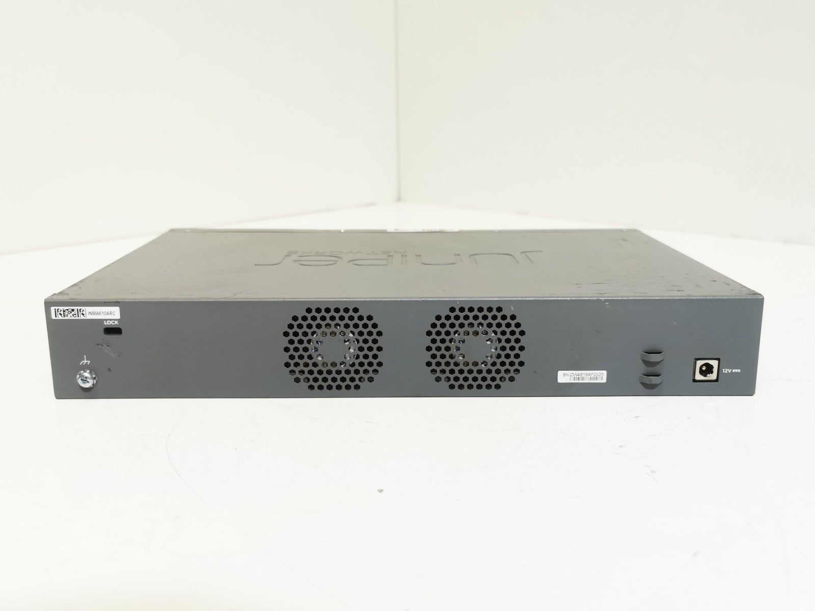 Juniper Networks SRX320 with No PSU Juniper SRX320 Juniper