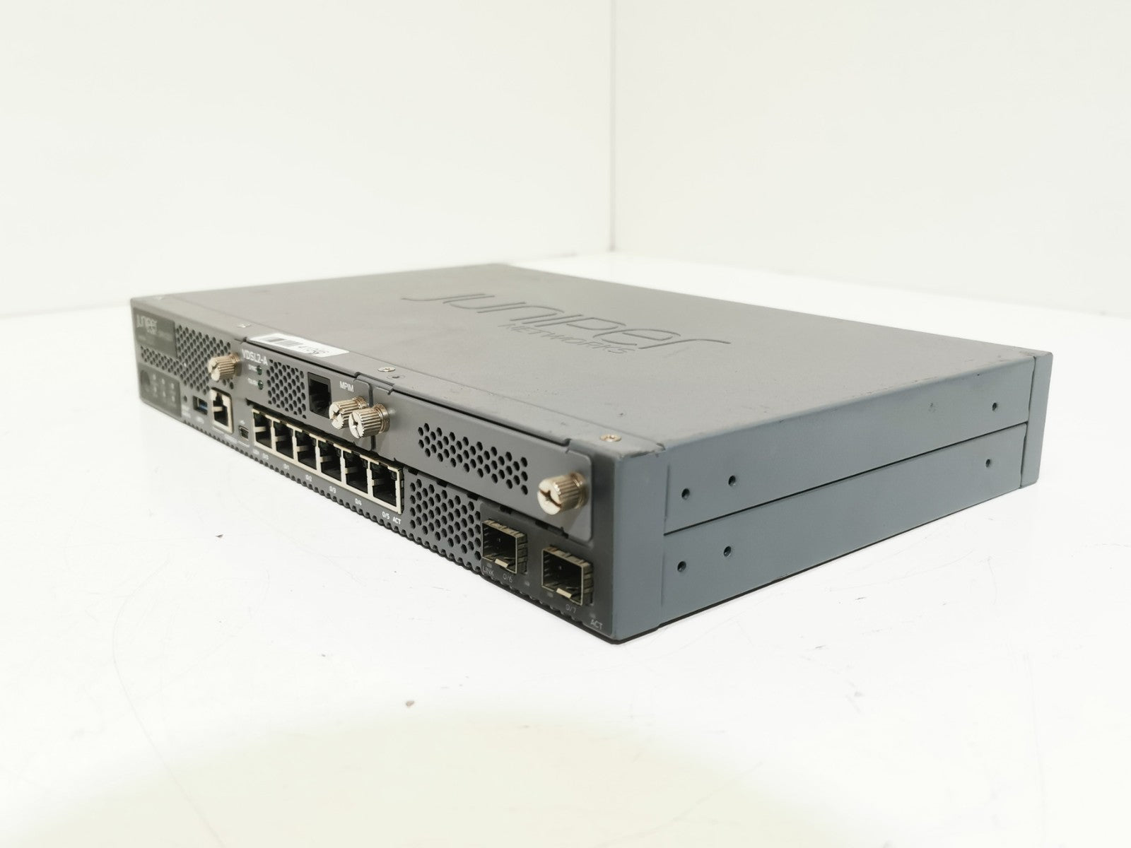 Juniper Networks SRX320 with No PSU Juniper SRX320 Juniper