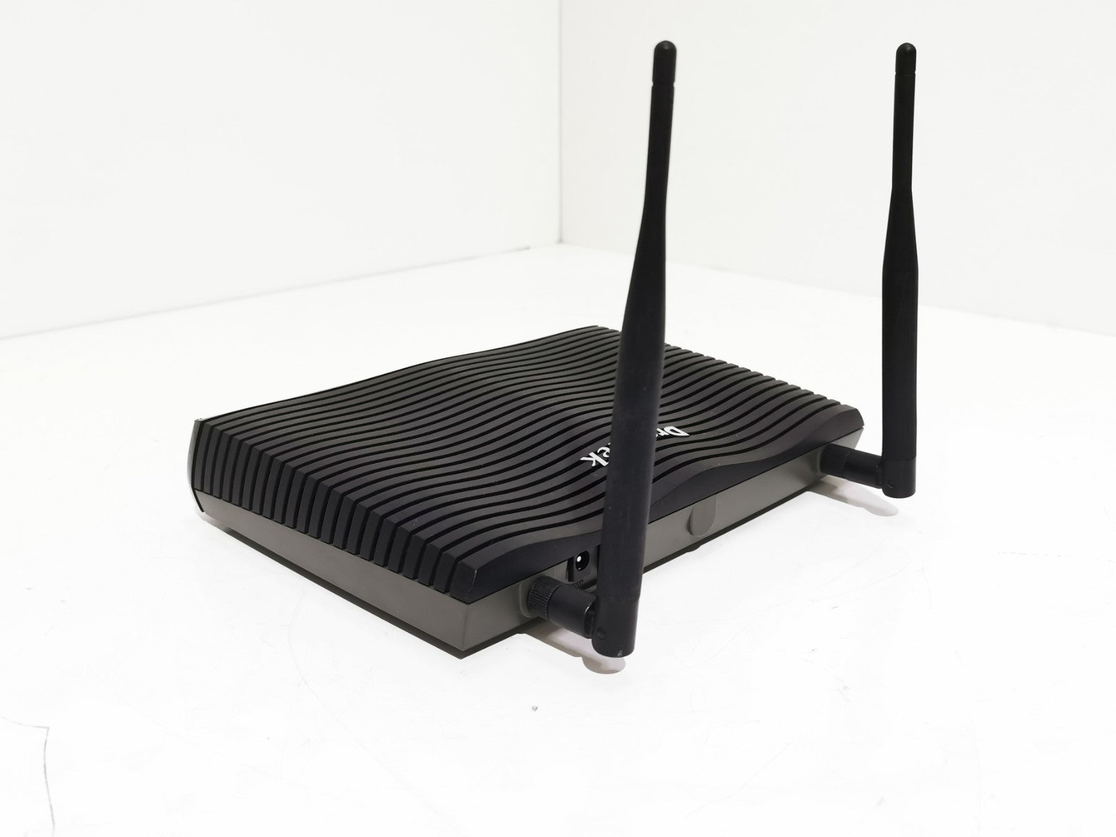 DrayTek Vigor 2925n Dual WAN Wireless Firewall Router - No PSU