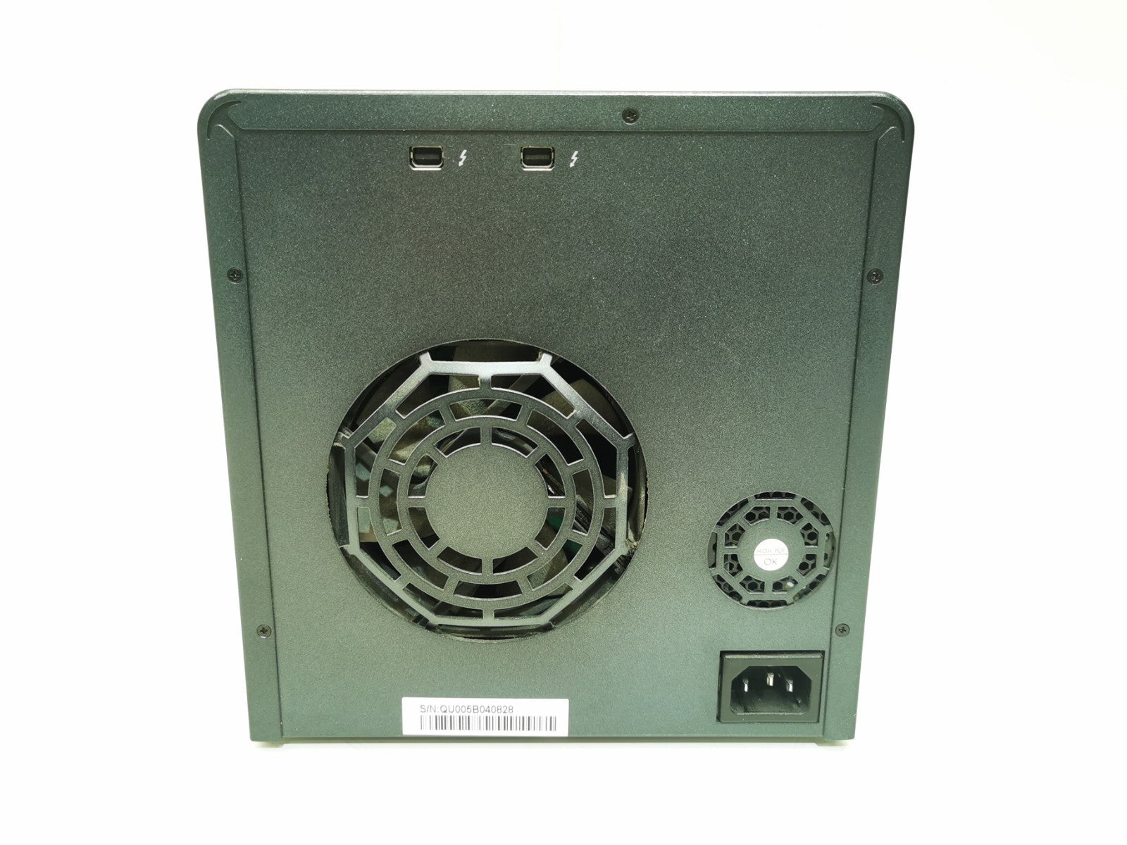 Promise Pegasus 2 R4 4-Bay RAID 0 1 5 10 Storage Thunderbolt 2 - 4x 2TB - 8TB