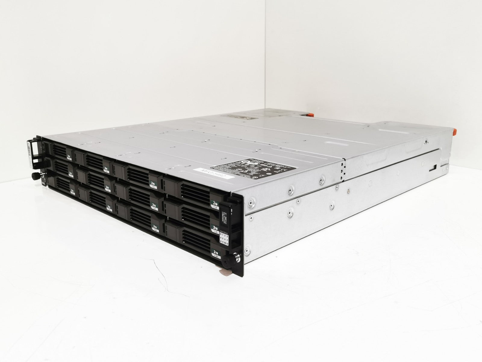 Dell Compellent SC200 Expansion Enclosure 12 x HDD Bays 8x 2TB SAS Drives 16TB!!