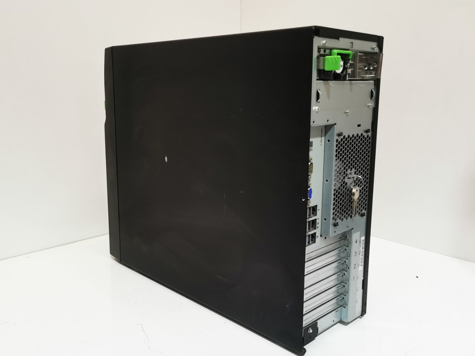 Fujitsu Primergy TX1330 M1 1x E3-1220 v3 @ 3.10GHz 24GB Ram Tower Server