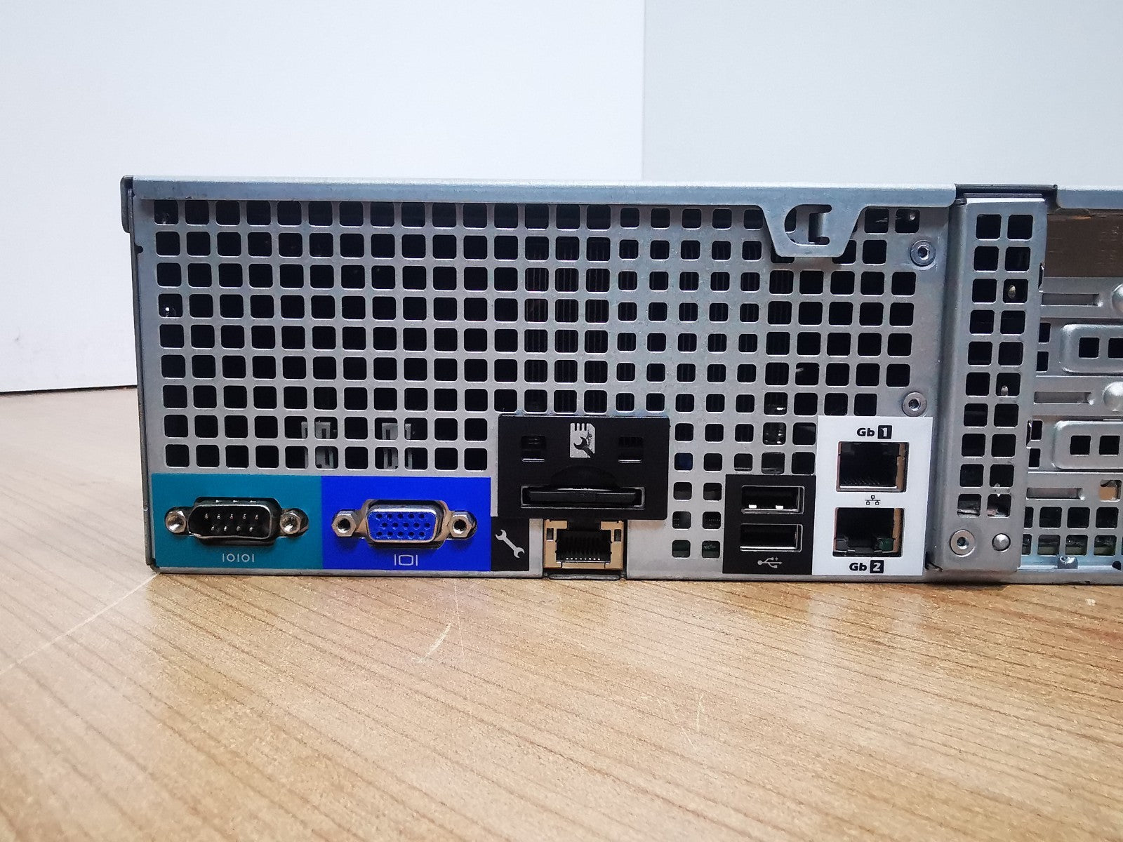 DELL PowerEdge R515 Storage Server Dual AMD Opteron HyperV 32GB Memory