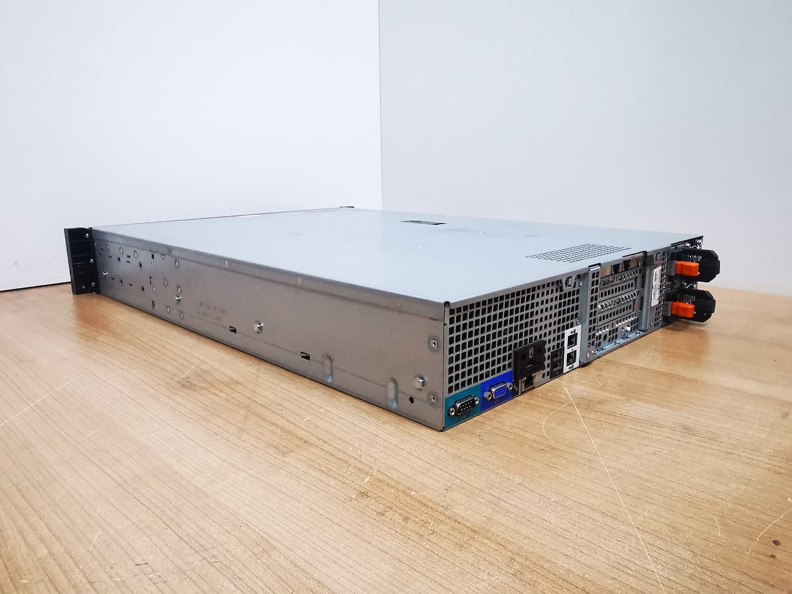 DELL PowerEdge R515 Storage Server Dual AMD Opteron HyperV 32GB Memory