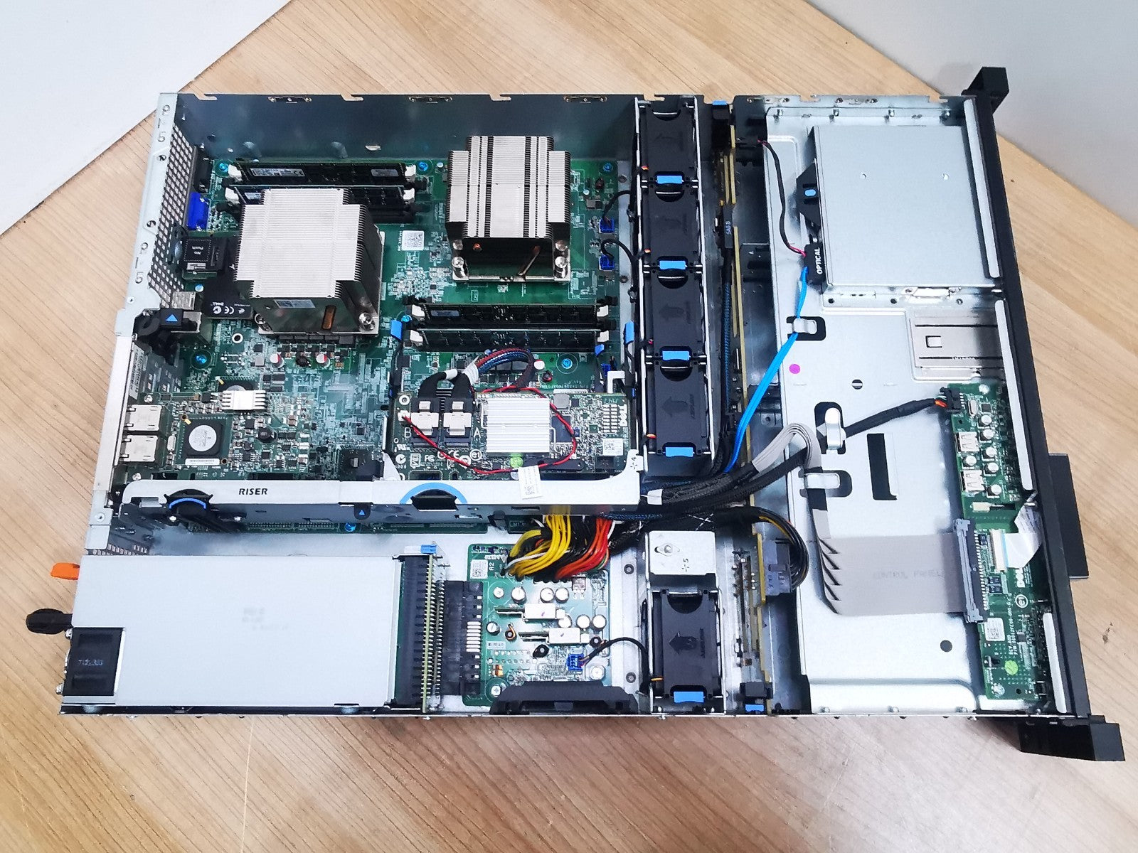 DELL PowerEdge R515 Storage Server Dual AMD Opteron HyperV 32GB Memory