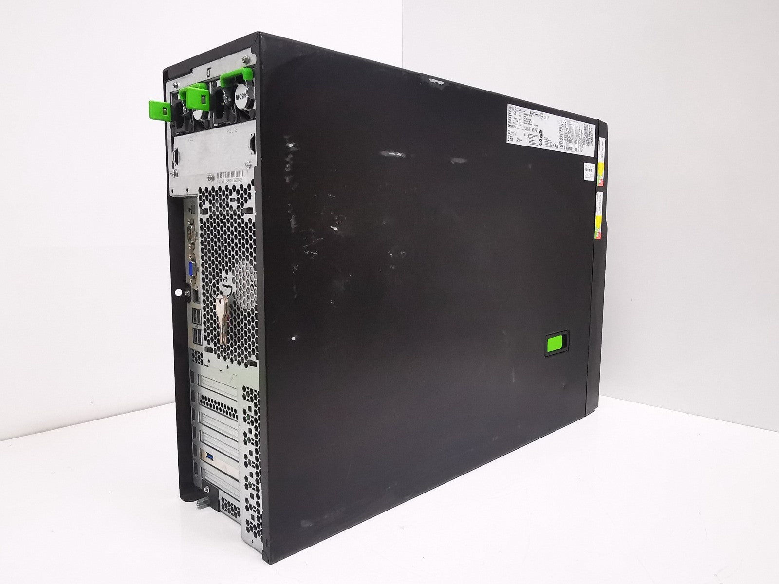 Fujitsu Primergy TX2540 M1 -  E5-2420v2 64GB RAM  Bay Tower Server 3x 600GB HDD