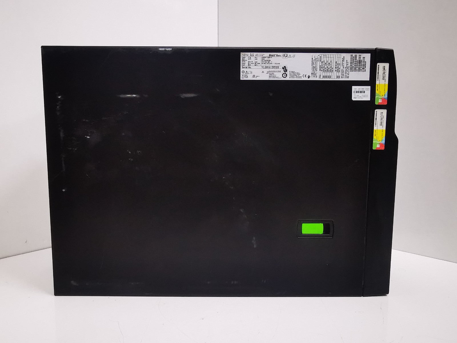 Fujitsu Primergy TX2540 M1 -  E5-2420v2 64GB RAM  Bay Tower Server 3x 600GB HDD