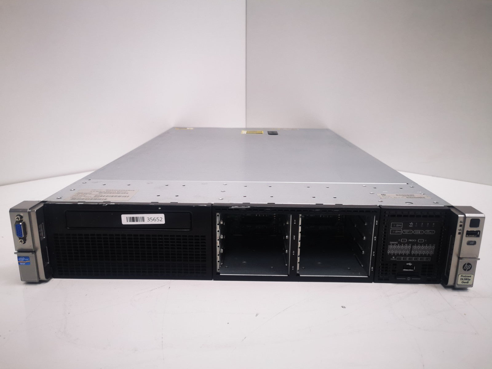 HP Proliant DL380p Gen8 2x E5-2640 @ 2.50GHz 128GB RAM 8-Bay 2U Server