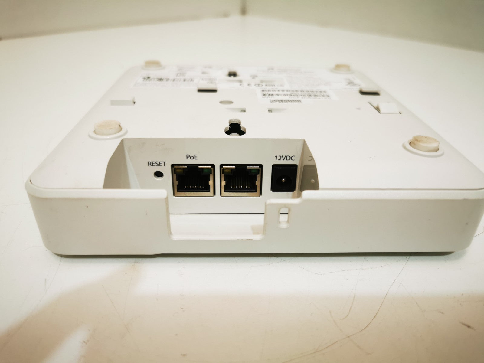 Ruckus R500 802.11ac Wave 2 Wireless Access Point (901-R510-WW00) Unleashed .