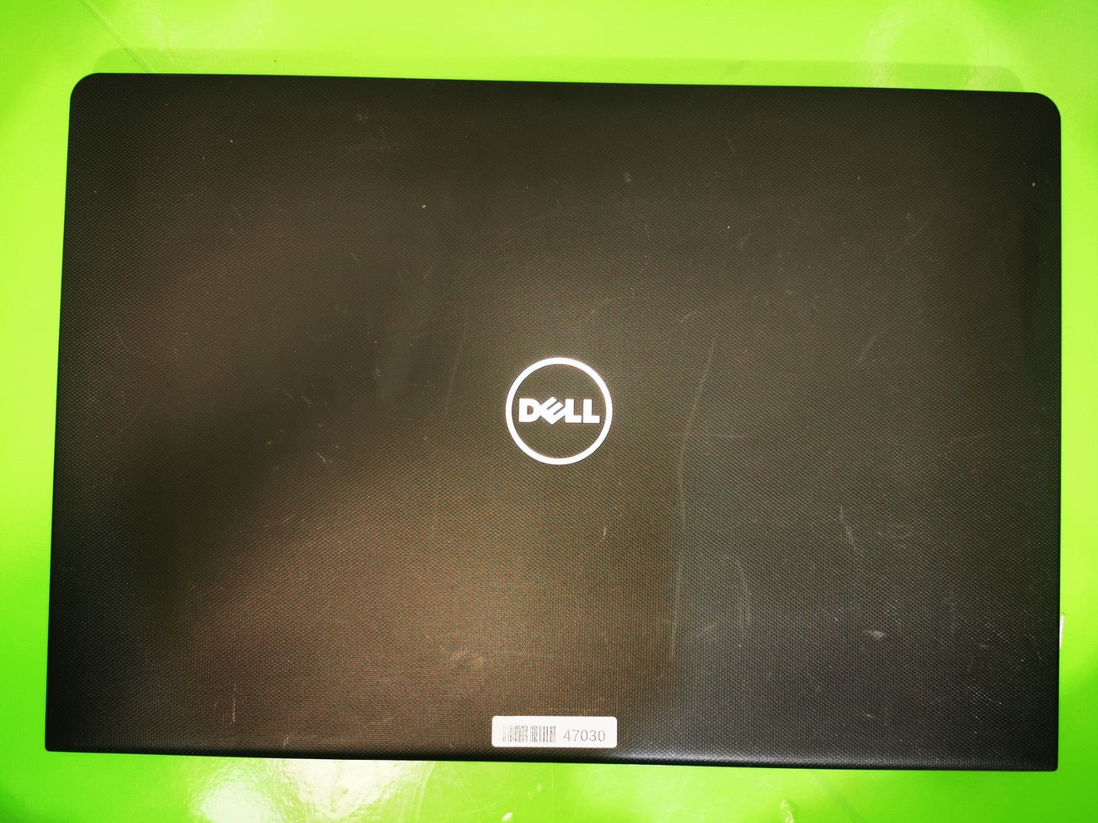 Dell Vostro 15-3568 15.6" Laptop - 7th Gen i5 / 8GB RAM / 256GB SSD / Win 11 Pro