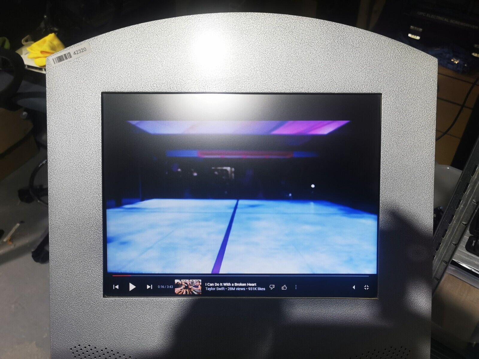 Floor standing PC Terminal Touch screen - Windows 11 with Receipt printer