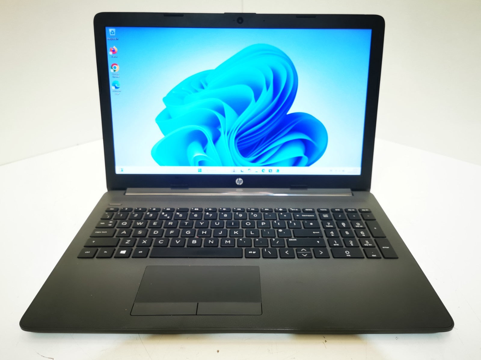 HP 255 G7 15.6" Laptop - AMD A4 / 4GB RAM / 128GB SSD / Windows 11 Pro