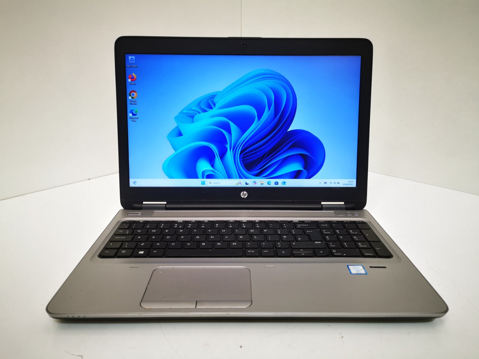 Dell Latitude 5290 12.5" Laptop - 8th Gen i5 / 8GB RAM / 256GB SSD / Win 11 Pro