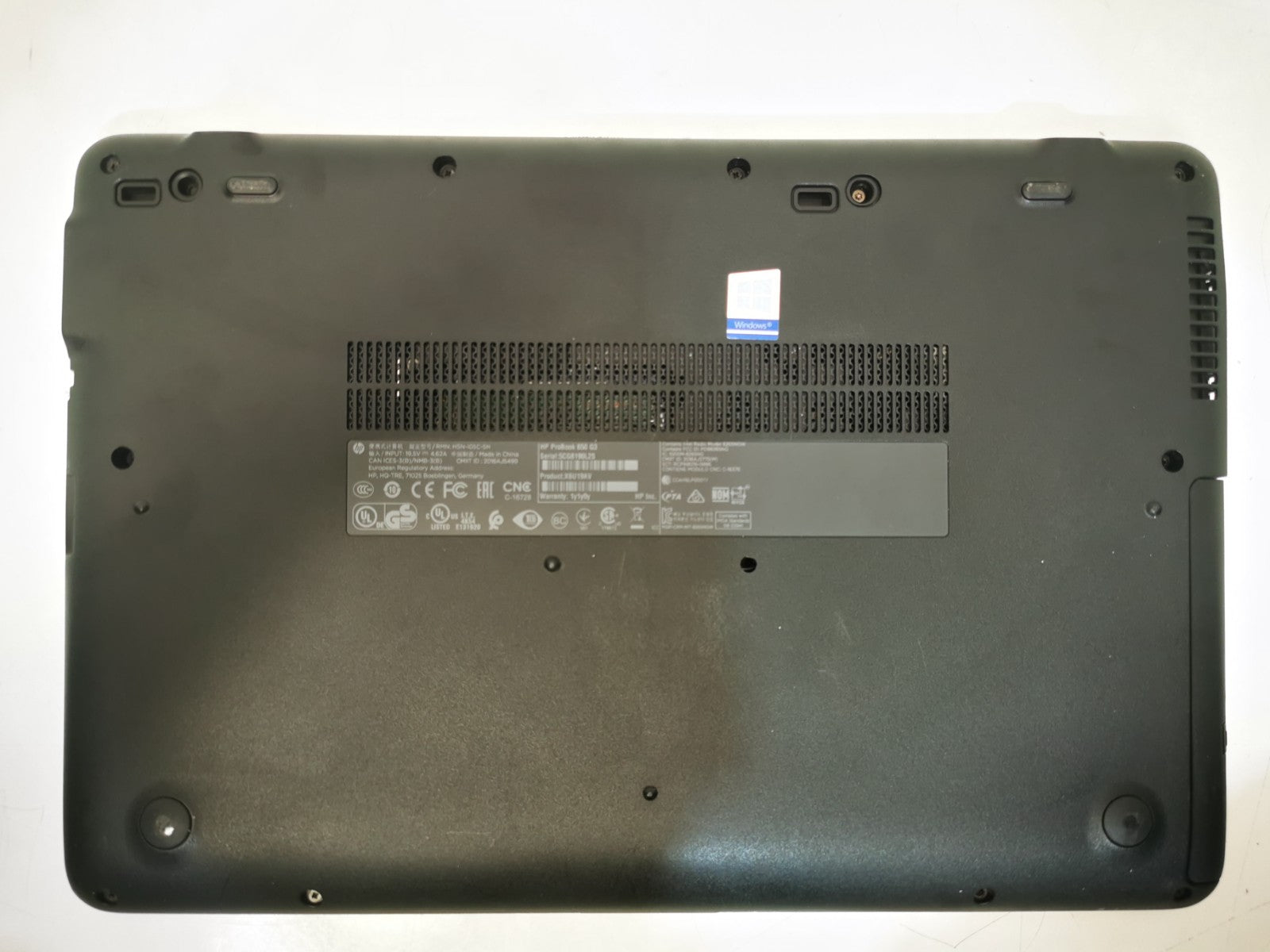 Dell Latitude 5290 12.5" Laptop - 8th Gen i5 / 8GB RAM / 256GB SSD / Win 11 Pro