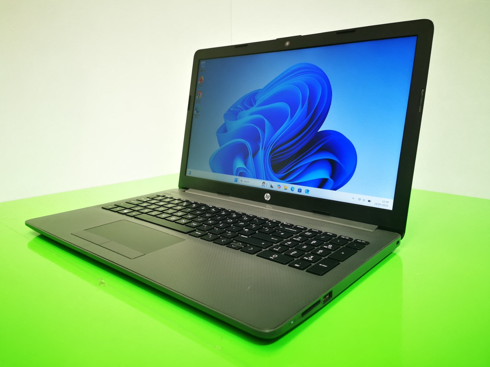 HP NoteBook 255 G7 15.6" Laptop - AMD Athlon / 4GB RAM / 128GB SSD / Win 11 Pro
