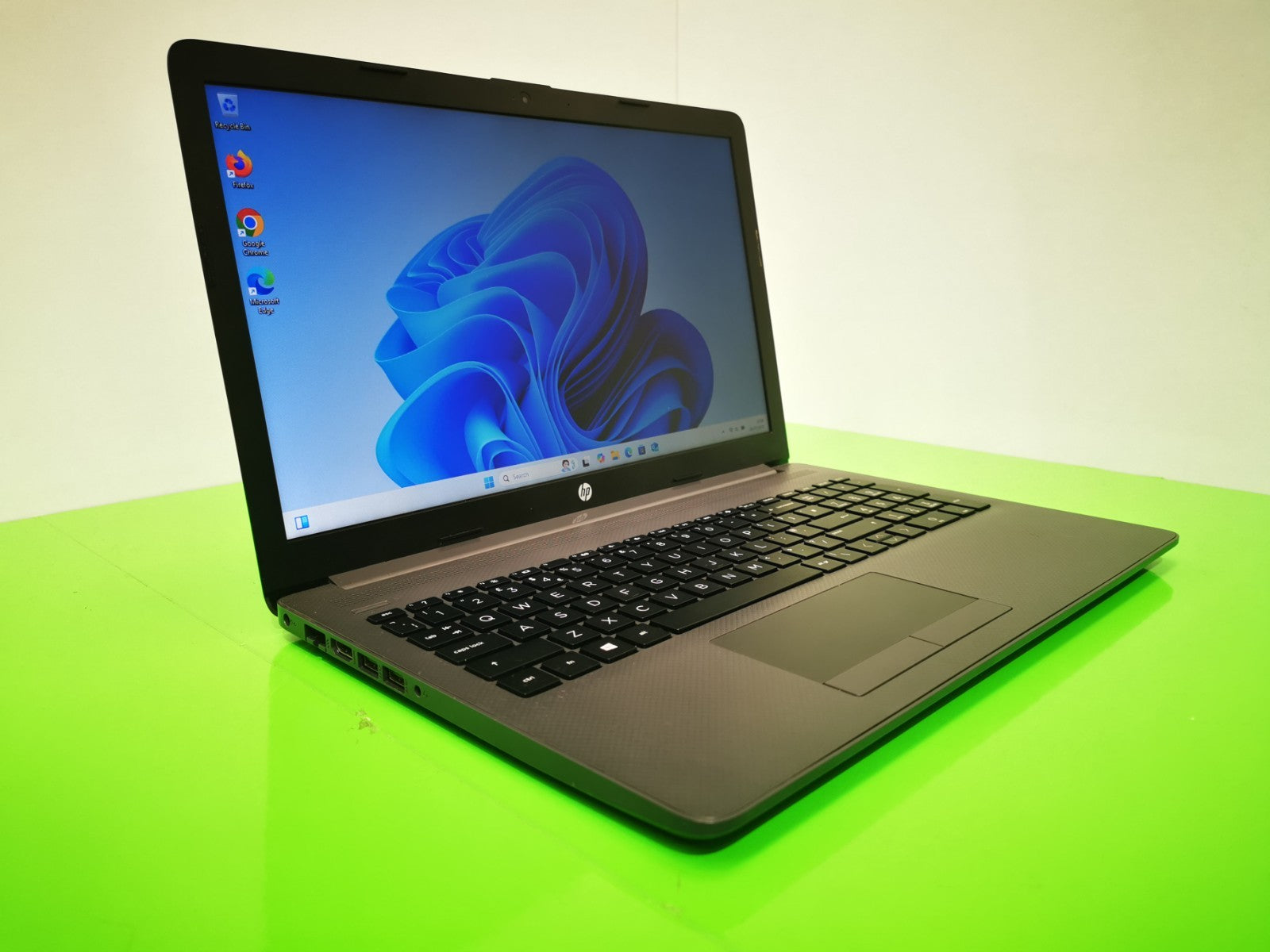 HP NoteBook 255 G7 15.6" Laptop - AMD Athlon / 4GB RAM / 128GB SSD / Win 11 Pro