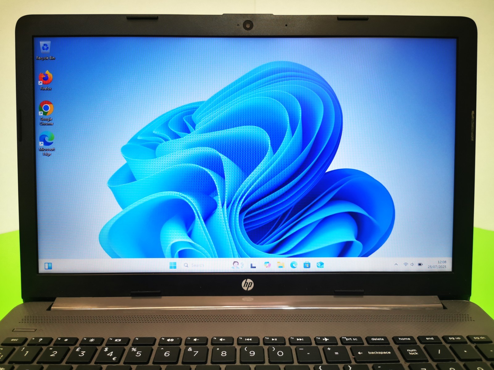 HP NoteBook 255 G7 15.6" Laptop - AMD Athlon / 4GB RAM / 128GB SSD / Win 11 Pro