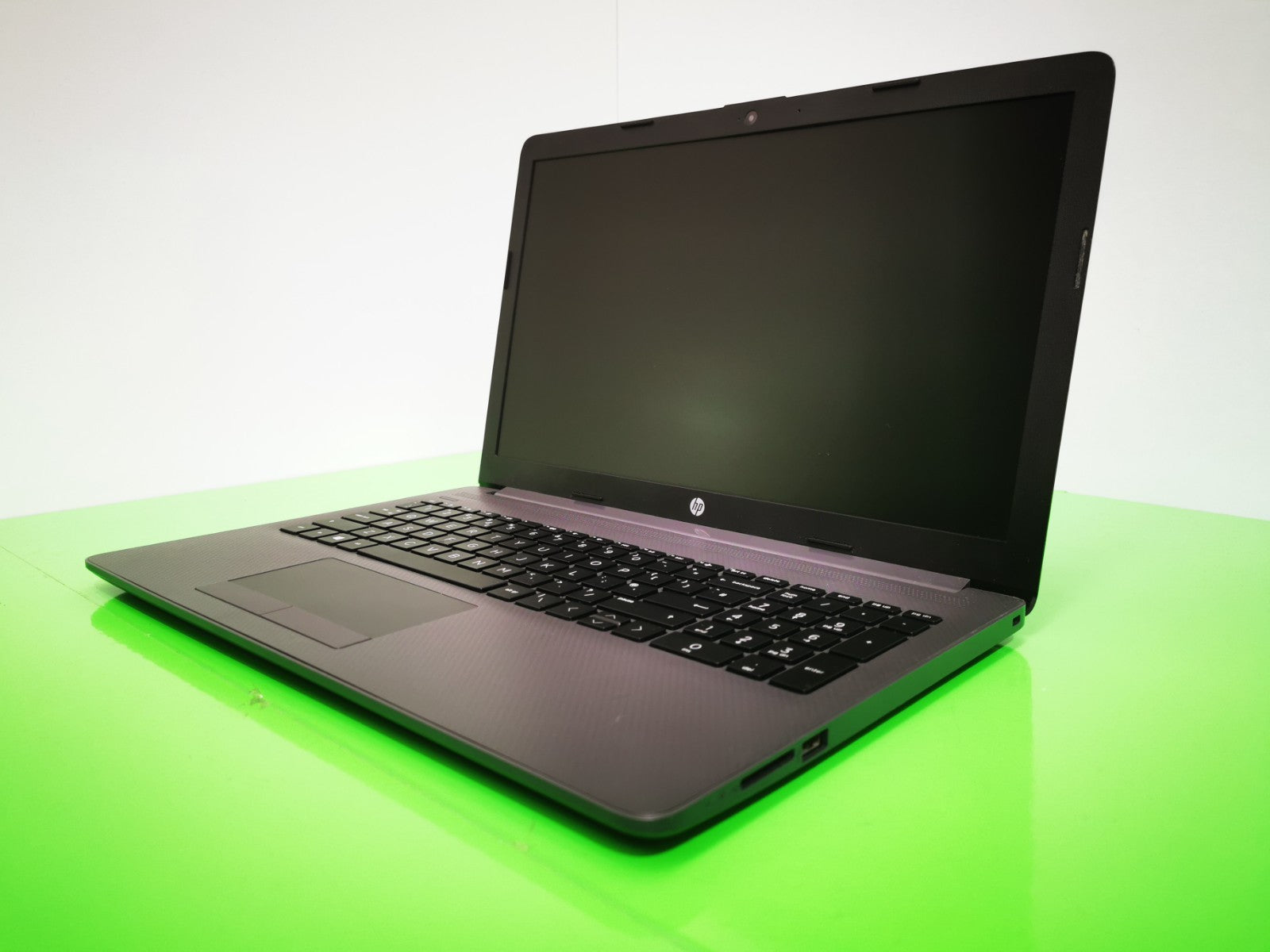 HP NoteBook 255 G7 15.6" Laptop - AMD Athlon / 4GB RAM / 128GB SSD / Win 11 Pro