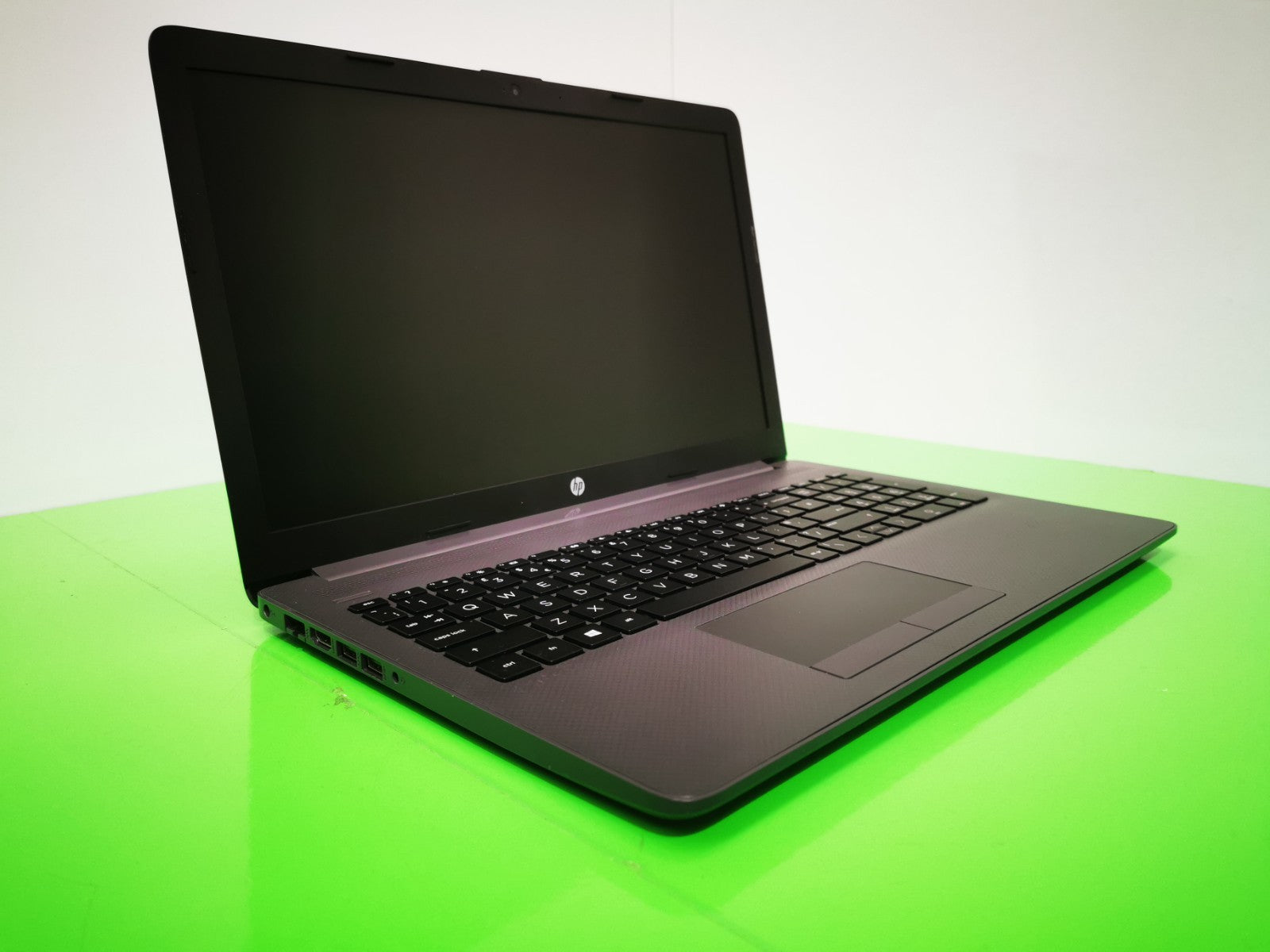 HP NoteBook 255 G7 15.6" Laptop - AMD Athlon / 4GB RAM / 128GB SSD / Win 11 Pro