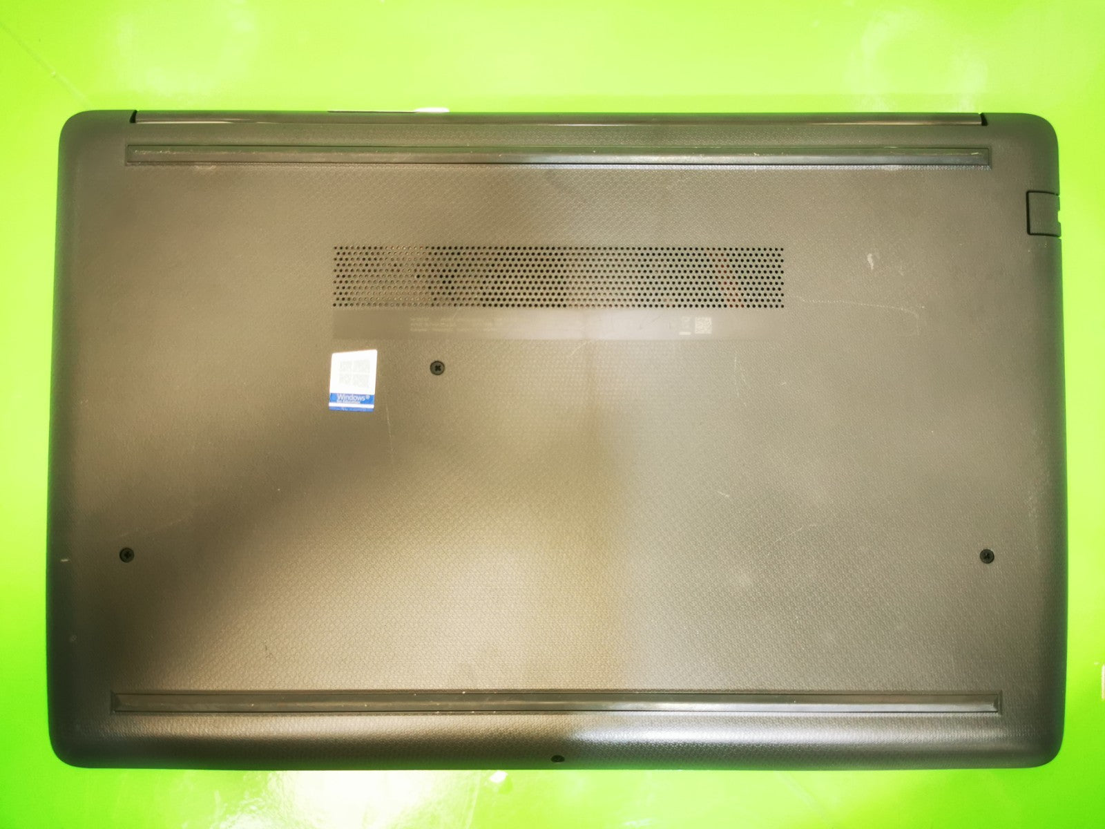 HP NoteBook 255 G7 15.6" Laptop - AMD Athlon / 4GB RAM / 128GB SSD / Win 11 Pro