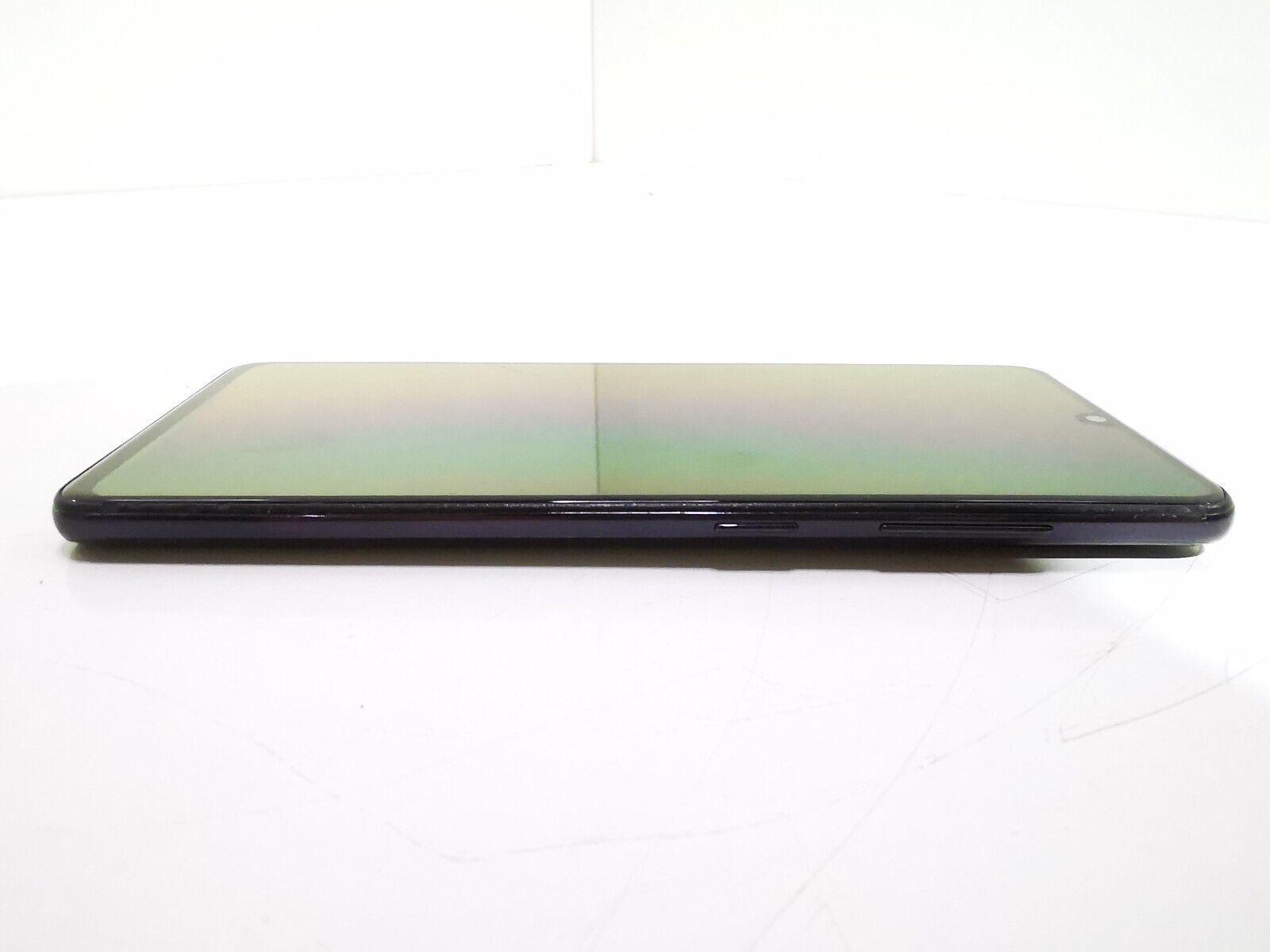 Samsung Galaxy A41 (SM-A415F) 6.1" - Prism Crushed Black / 6.1" / 64GB