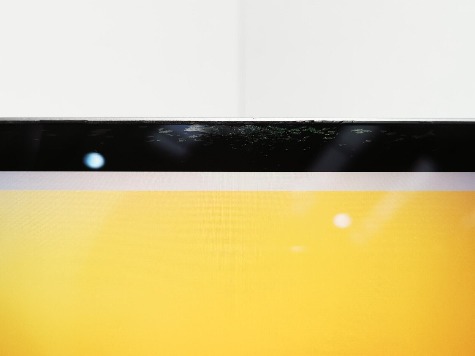 Apple MacBook Air (2019) 13" - Intel i5 / 8GB RAM / 256GB SSD / macOS Sonama