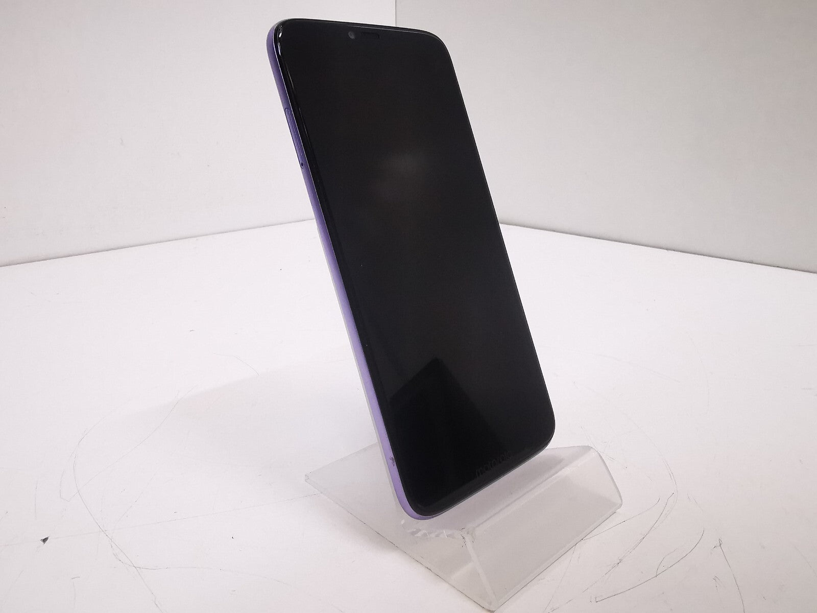 Motorola Moto G7 (XT1955-4) - Purple / 6.2" / 64GB / 12MP Camera / Android 10