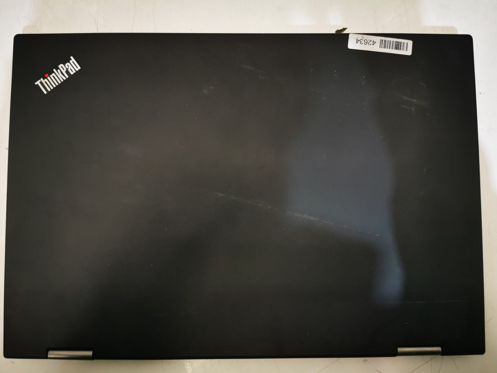 Lenovo X1 Yoga 2nd Gen 14" Laptop - 7th Gen i7/8GB RAM/256GB SSD -Minor Defect