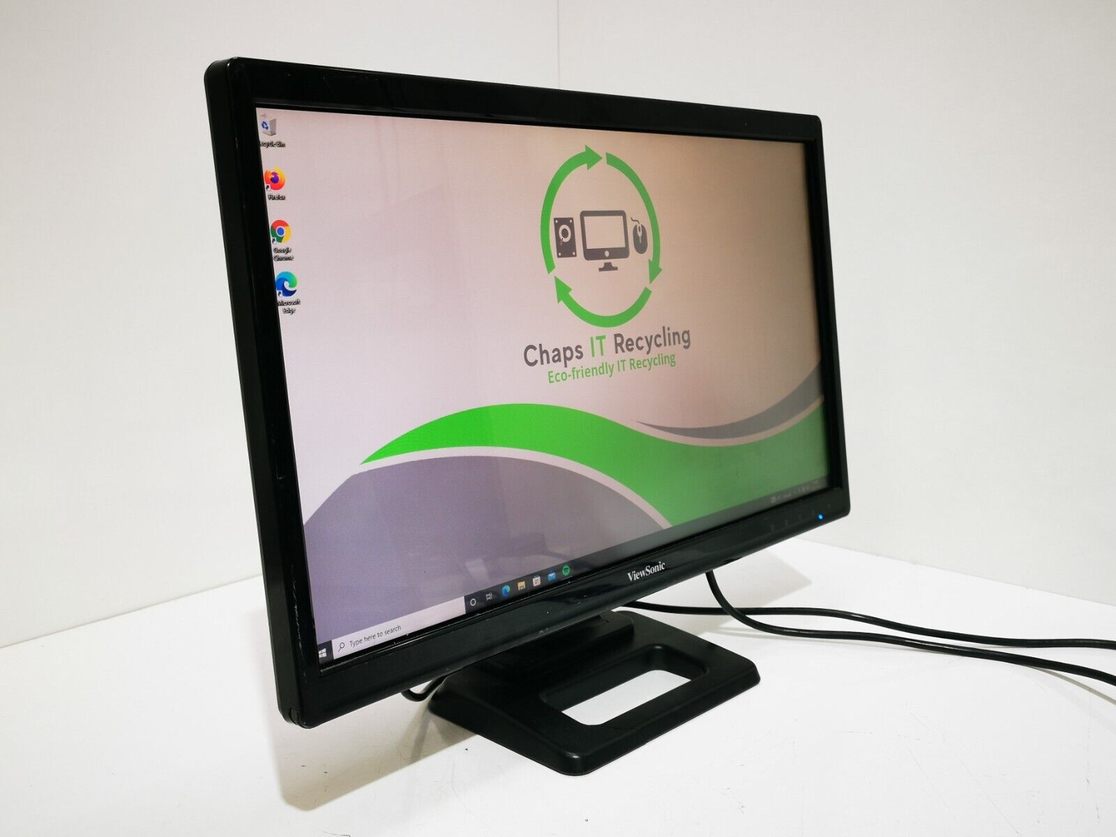 ViewSonic TD2420 23.5" Monitor - 1x VGA / 1x DVI / 1x HDMI