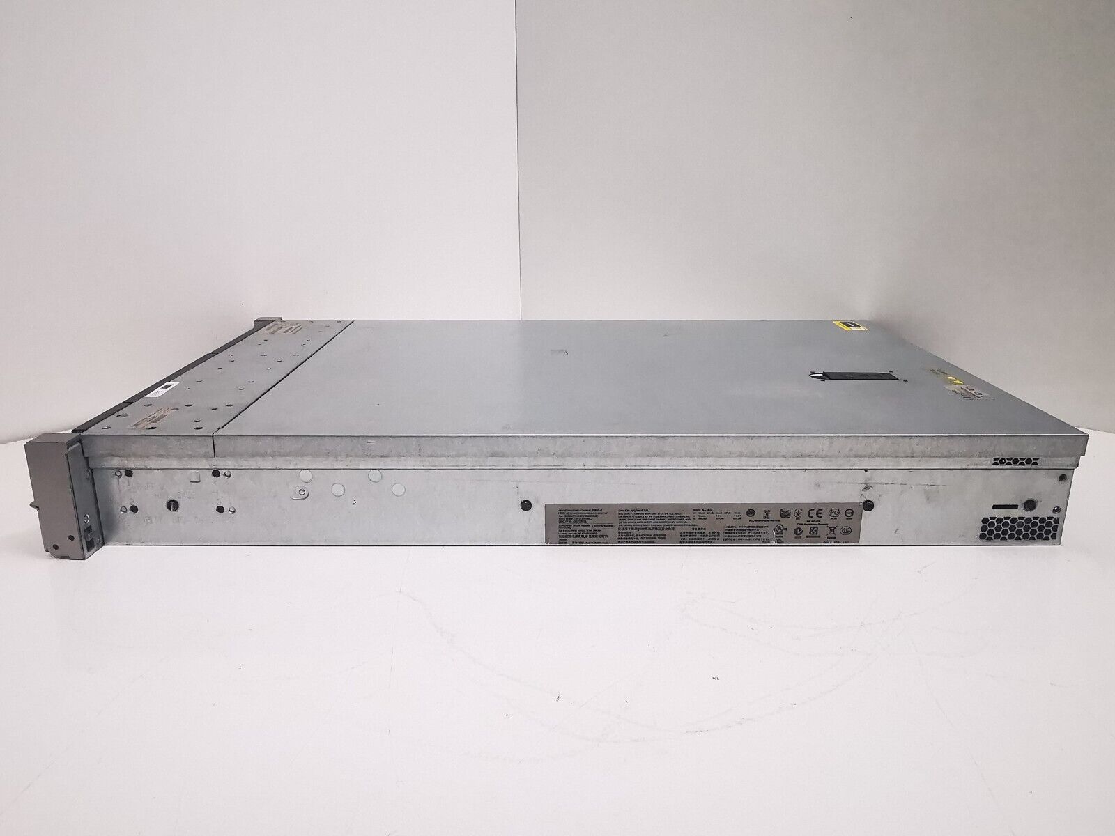 HP ProLiant DL380P G8 Rack Server - Intel Xeon / 24GB RAM / 6x 300GB SAS HDD's