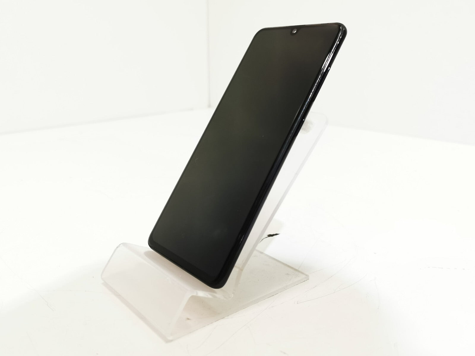 Samsung Galaxy A41 (SM-A415F) 6.1