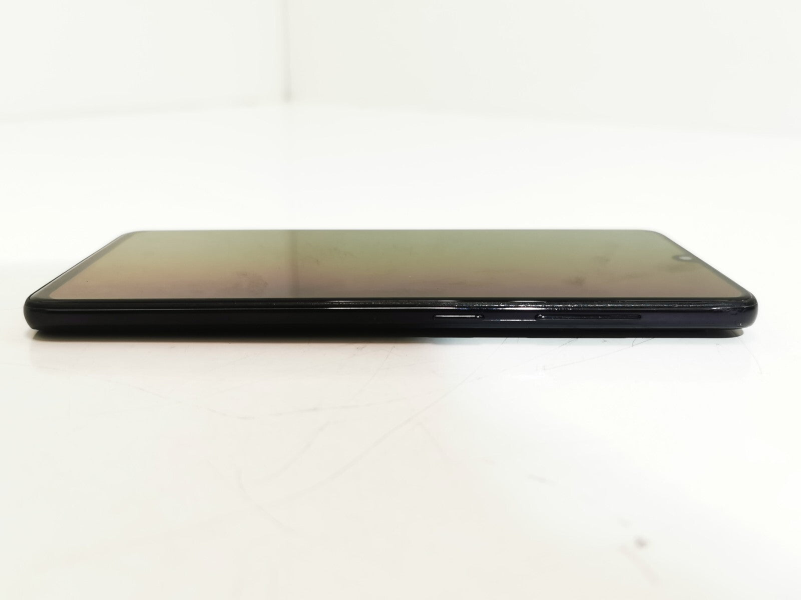 Samsung Galaxy A41 (SM-A415F) 6.1" - Black / 64GB / 48MP Camera / Android 12